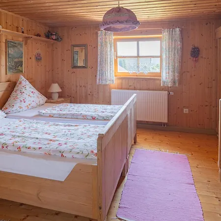 Holiday home Zoihaeusl *