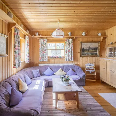 Holiday home Zoihaeusl *